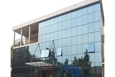 集裝箱做的辦公樓，辦公環(huán)境美美的！